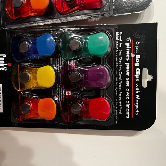 Multi-Colored Chip Clips‎ (2 Packs / 6 Clips Each) (new) - Picture 3 of 9